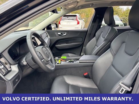Certified 2025 Volvo XC60 B5 Core image 16