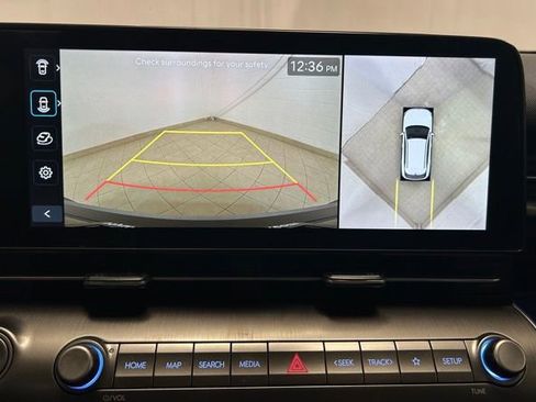 Used 2024 Hyundai Kona Limited AWD/4WD image 38