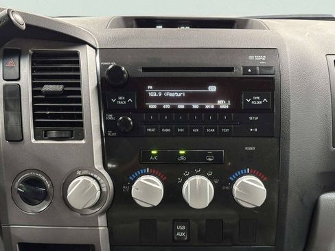 Used 2011 Toyota Tundra 4x4 CrewMax w/ Tow Pkg image 24