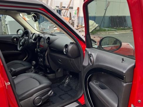 Used 2014 MINI Cooper Countryman FWD image 32