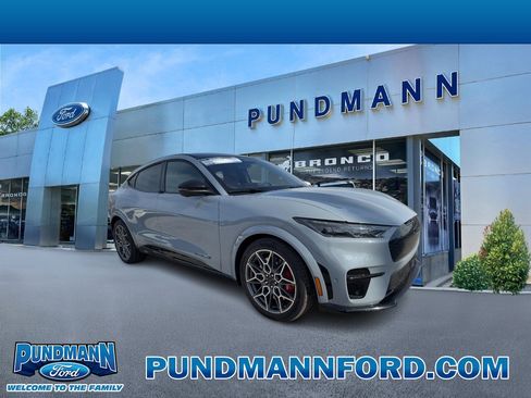 Used 2024 Ford Mustang Mach-E GT image 1