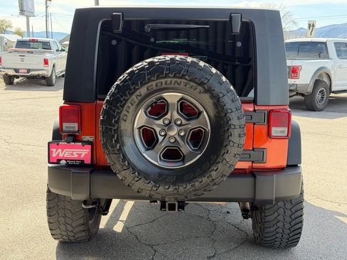 Used 2009 Jeep Wrangler Unlimited Rubicon w/ Trailer Tow Group image 8