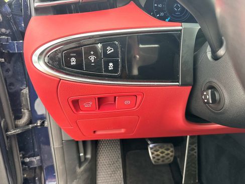 Used 2025 Genesis GV70 2.5T w/ Sport Prestige Package AWD/4WD image 33