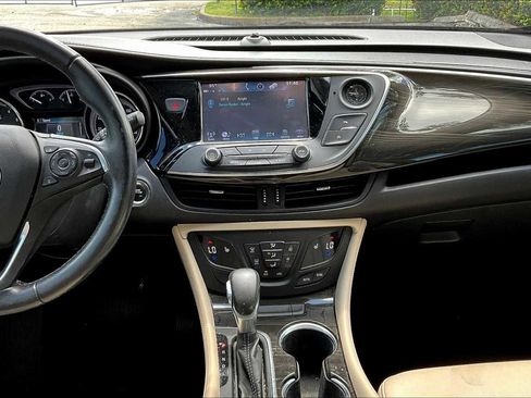 Used 2020 Buick Envision Preferred w/ LPO, Cargo Package image 11