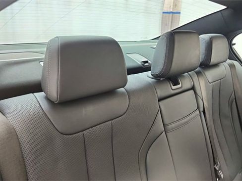 Used 2022 BMW 540i xDrive w/ Executive Package image 27
