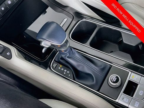 Certified 2023 Kia Telluride EX w/ EX Captain's Chair Package FWD image 18