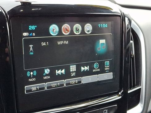 Used 2019 Chevrolet Traverse LT image 15