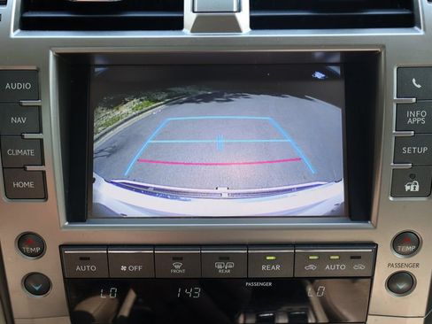 Used 2019 Lexus GX 460 Premium w/ Premium Package AWD/4WD image 13