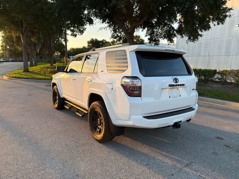 Used 2024 Toyota 4Runner SR5 Premium w/ Moonroof Package AWD/4WD image 3