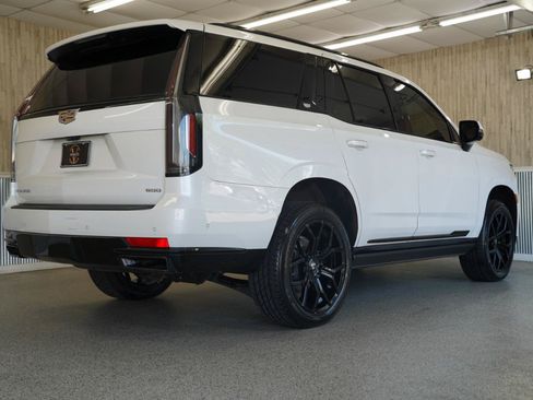 Used 2021 Cadillac Escalade Sport Platinum AWD/4WD image 10