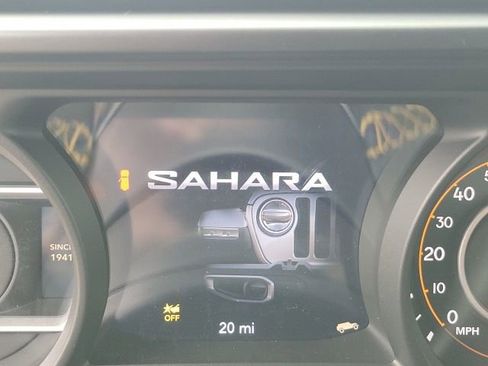 Used 2024 Jeep Wrangler Sahara AWD/4WD image 69