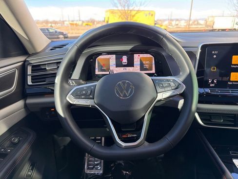 Used 2024 Volkswagen Atlas Peak Edition SEL image 17