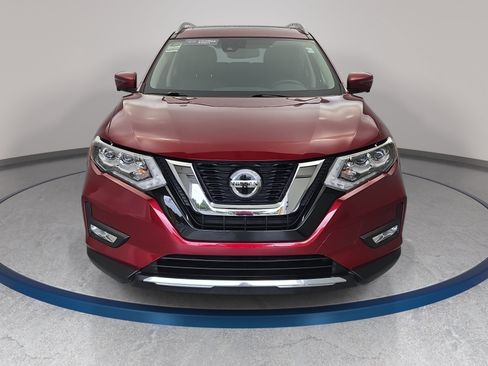 Used 2019 Nissan Rogue SL w/ Premium Package AWD/4WD image 2