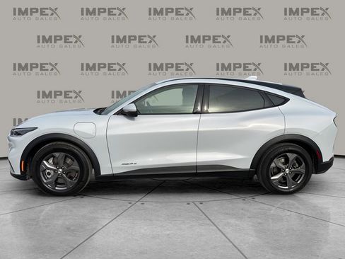Used 2022 Ford Mustang Mach-E Select image 2