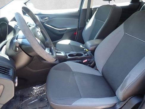 Used 2012 Ford Focus SE FWD image 11