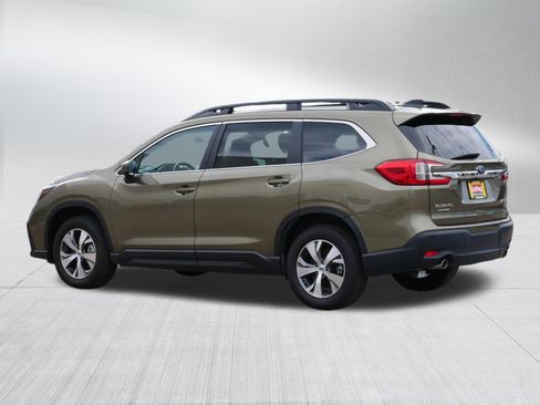 Certified 2025 Subaru Ascent Premium AWD/4WD image 5
