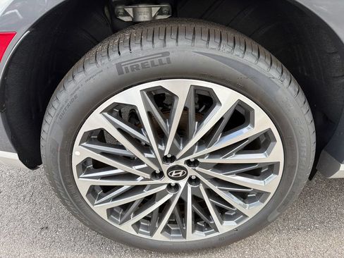 New 2026 Hyundai Palisade Calligraphy FWD image 18