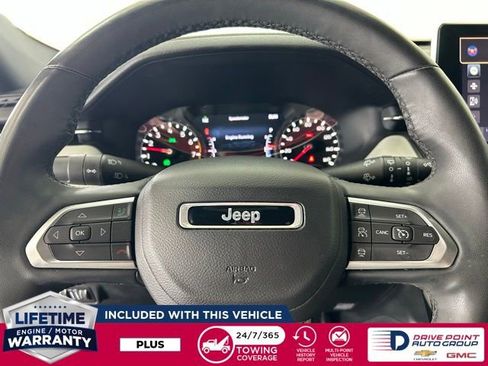 Used 2023 Jeep Compass Limited AWD/4WD image 16