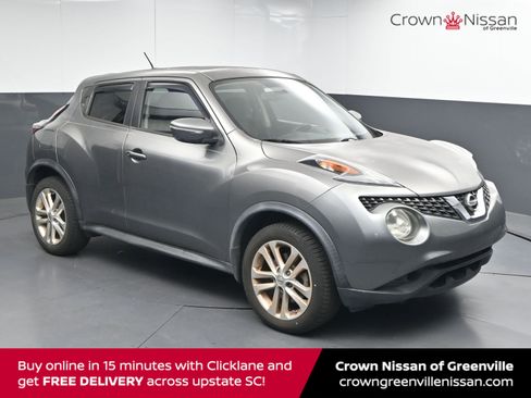 Used 2015 Nissan Juke SV image 1