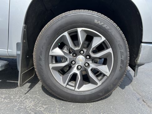 Used 2022 Chevrolet Silverado 1500 LT w/ True North Edition Plus image 11