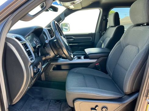 Used 2023 RAM 1500 Big Horn AWD/4WD image 4
