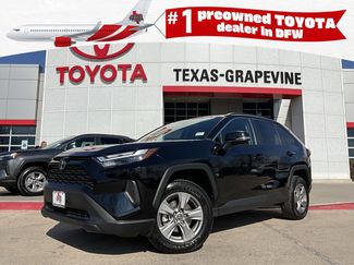 Used 2025 Toyota RAV4 XLE video 1