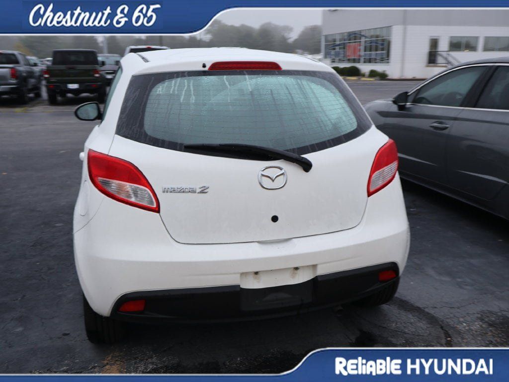 Used 2014 MAZDA MAZDA2 Sport FWD image 17