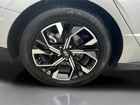 Used 2024 Hyundai Sonata SEL image 15