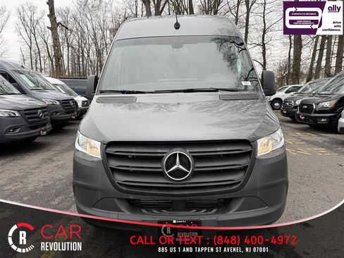 Used 2019 Mercedes-Benz Sprinter 170 image 2