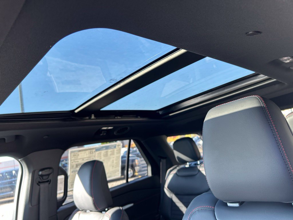 New 2027 Ford Explorer ST-Line w/ Premium Package AWD/4WD image 19