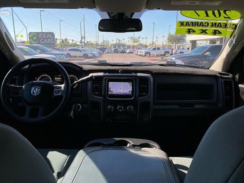 Used 2017 RAM 2500 Tradesman w/ Chrome Appearance Group image 21