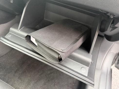 Used 2025 Nissan Altima 2.5 SV image 24