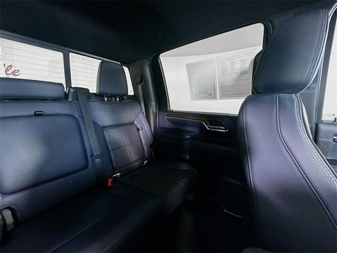 Used 2024 Chevrolet Silverado 3500 High Country w/ High Country Premium Package image 14