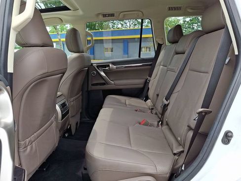 Used 2020 Lexus GX 460 Luxury AWD/4WD image 11