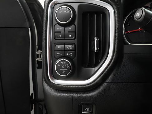 Used 2022 Chevrolet Silverado 1500 High Country AWD/4WD image 20