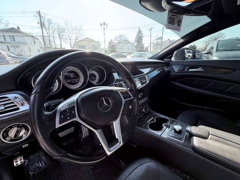 Used 2014 Mercedes-Benz CLS 550 4MATIC image 23