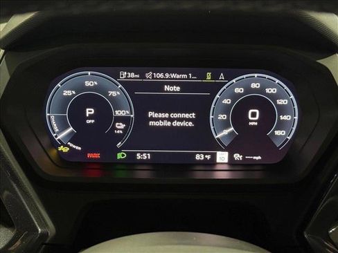 New 2025 Audi Q4 e-tron Premium image 11