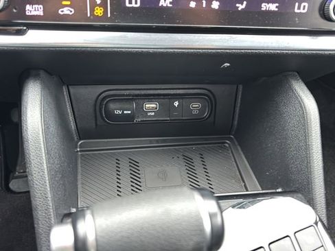 Used 2024 Kia Sportage EX AWD/4WD image 28