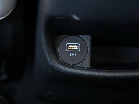 Used 2023 Hyundai Kona SE w/ Cargo Package FWD image 36