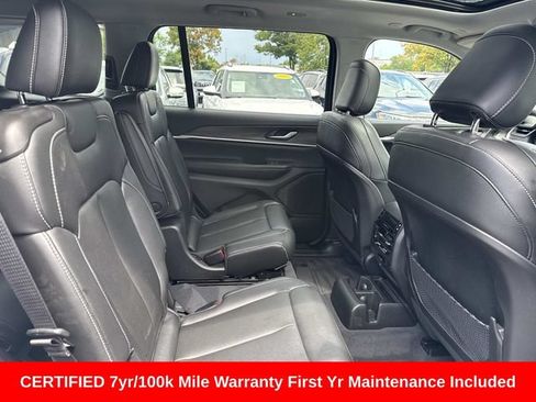 Used 2023 Jeep Grand Cherokee L Limited AWD/4WD image 12