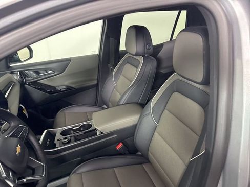 New 2026 Chevrolet Equinox LT w/ Convenience Package II FWD image 26
