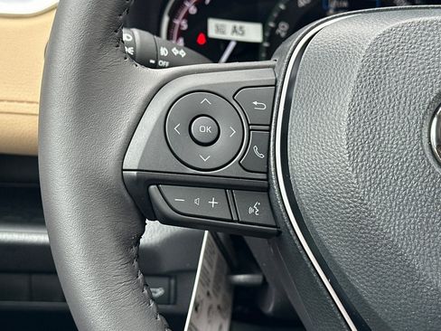New 2025 Toyota RAV4 XLE Premium image 27