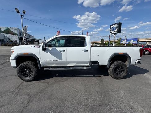 Used 2023 GMC Sierra 3500 Denali w/ Denali Ultimate Package AWD/4WD image 5