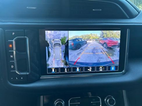 Used 2021 GMC Yukon Denali w/ Denali Ultimate Package RWD image 14