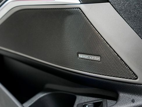 Used 2022 BMW M3 Competition w/ Executive Package image 27