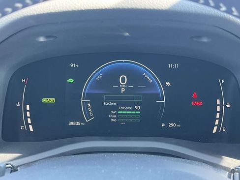 Used 2025 Toyota Camry SE FWD image 33