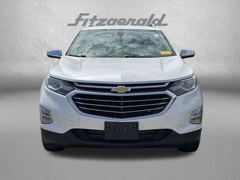 Used 2018 Chevrolet Equinox Premier image 2