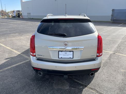 Used 2016 Cadillac SRX Luxury w/ Driver Awareness Package AWD/4WD image 5
