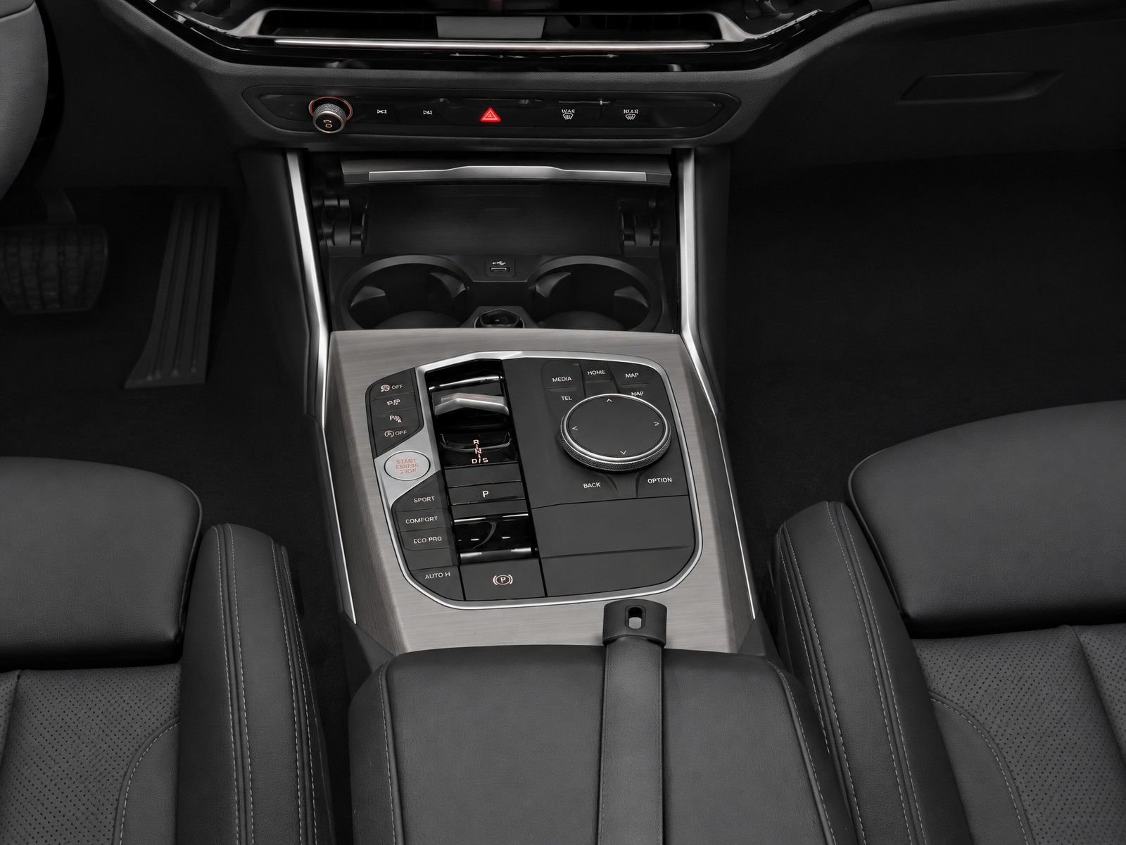 Certified 2026 BMW 330i Sedan RWD image 12