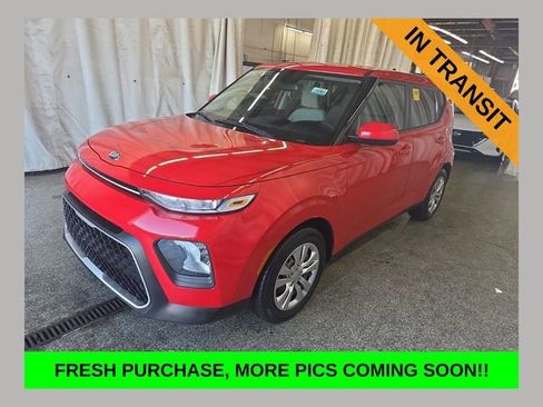 Used 2020 Kia Soul LX FWD image 1